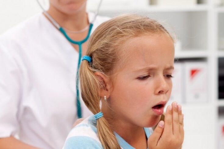 cough in the presence of parasites in the child's body